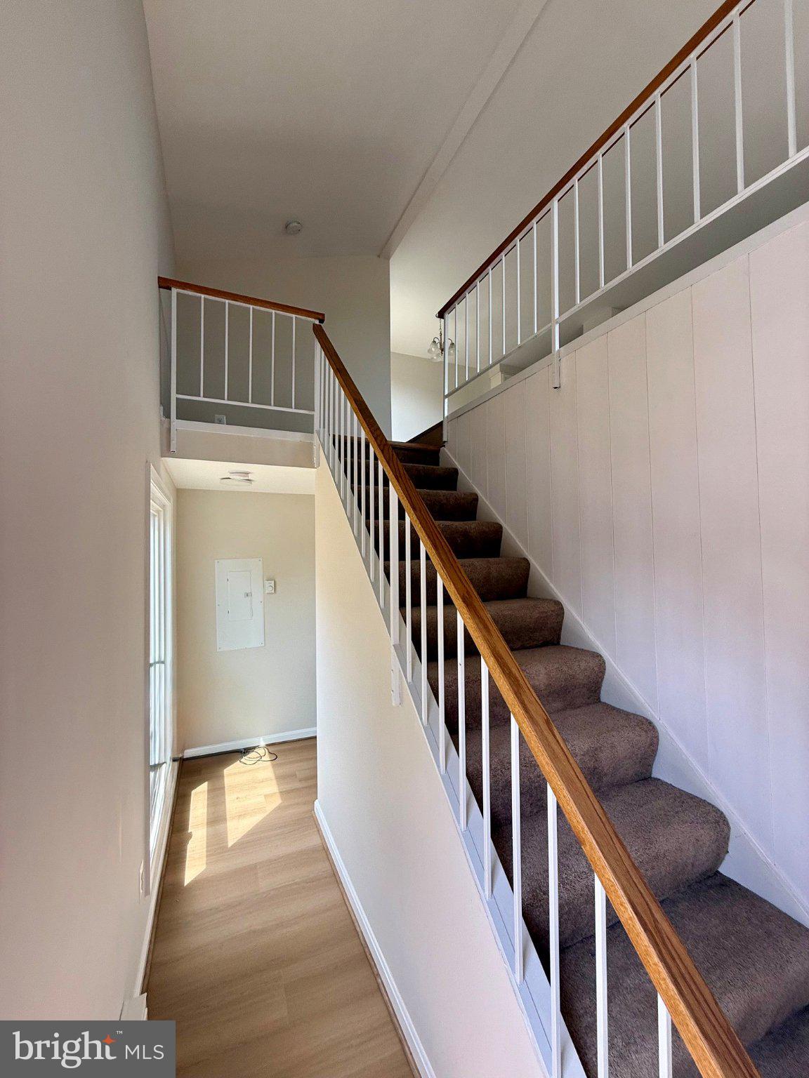 WOODSIDE SQUARE - Residential