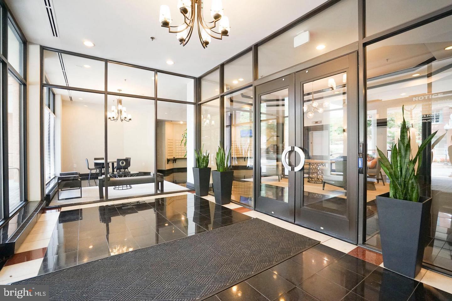 BALLSTON - Residential Lease