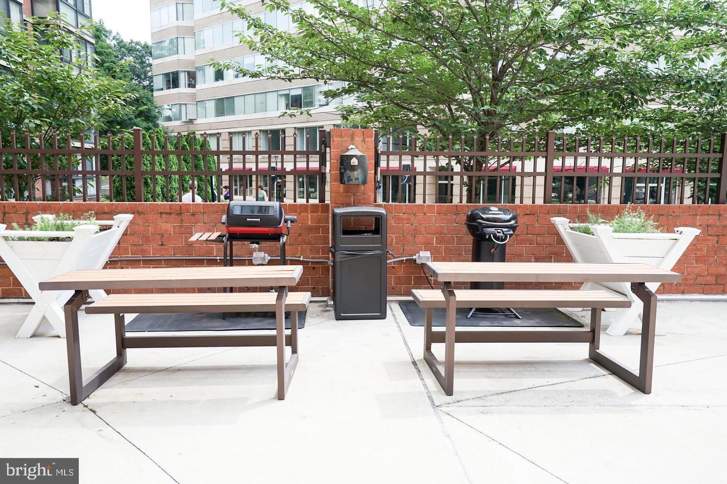 BALLSTON - Residential Lease