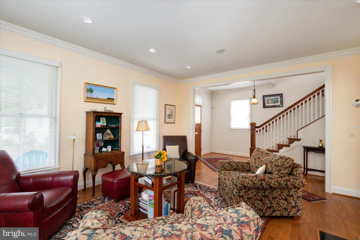 EASTPORT - Residential