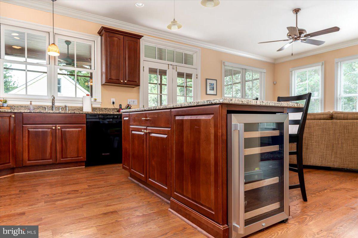 EASTPORT - Residential