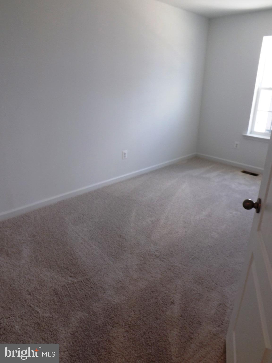 MCCAULEY CROSSING - Residential Lease