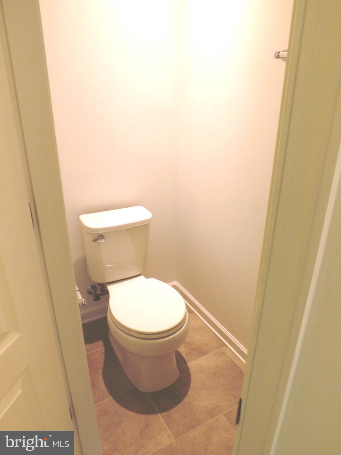 MCCAULEY CROSSING - Residential Lease