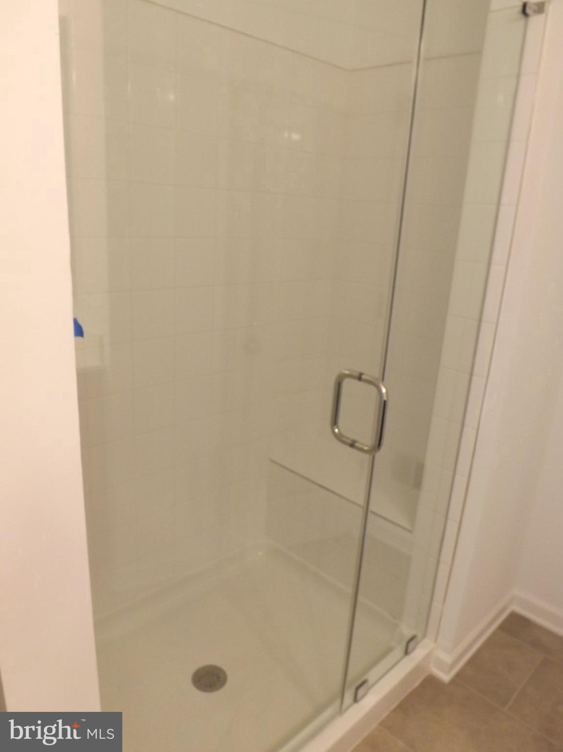 MCCAULEY CROSSING - Residential Lease