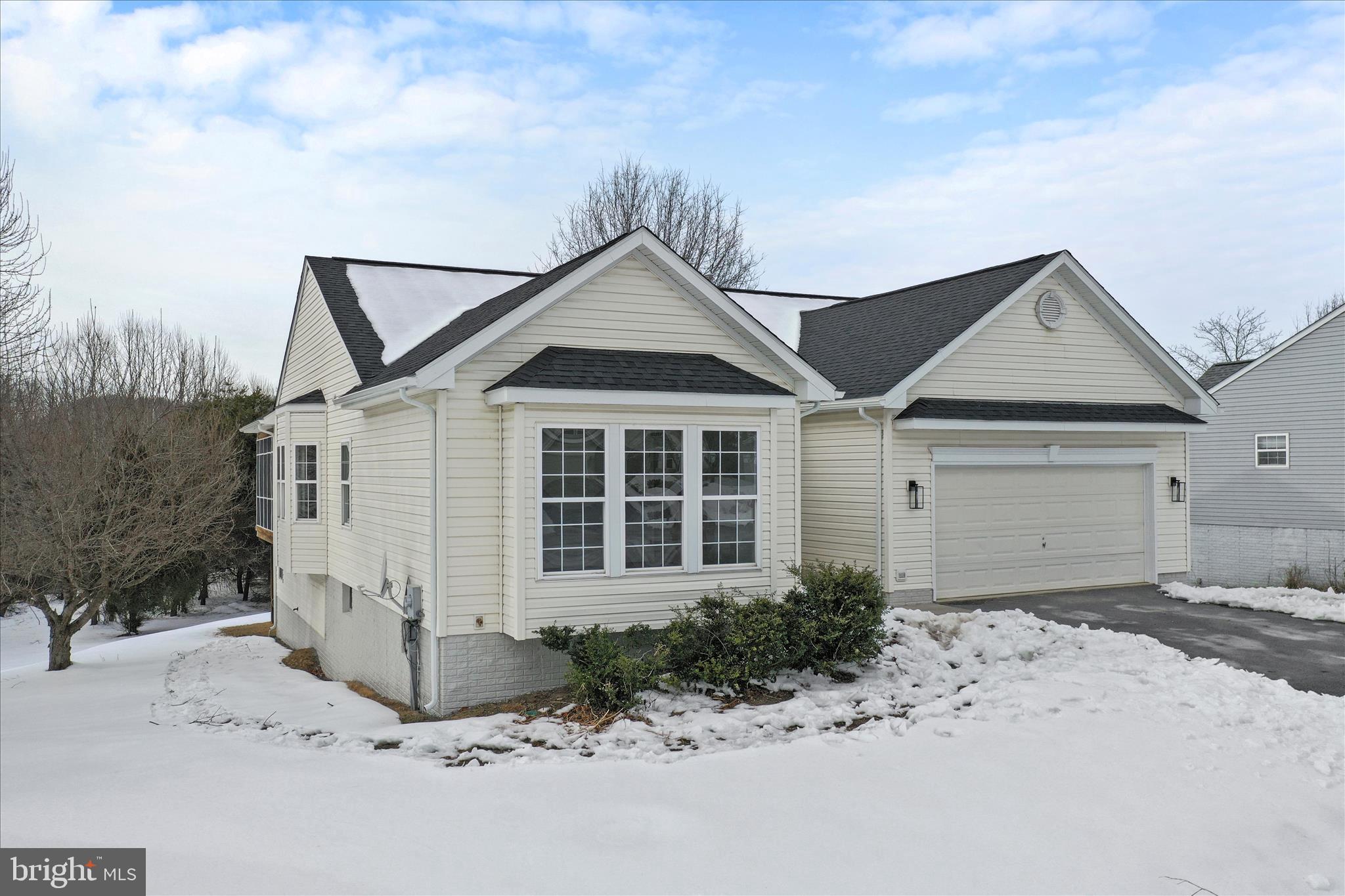 STONEBRIDGE - Residential