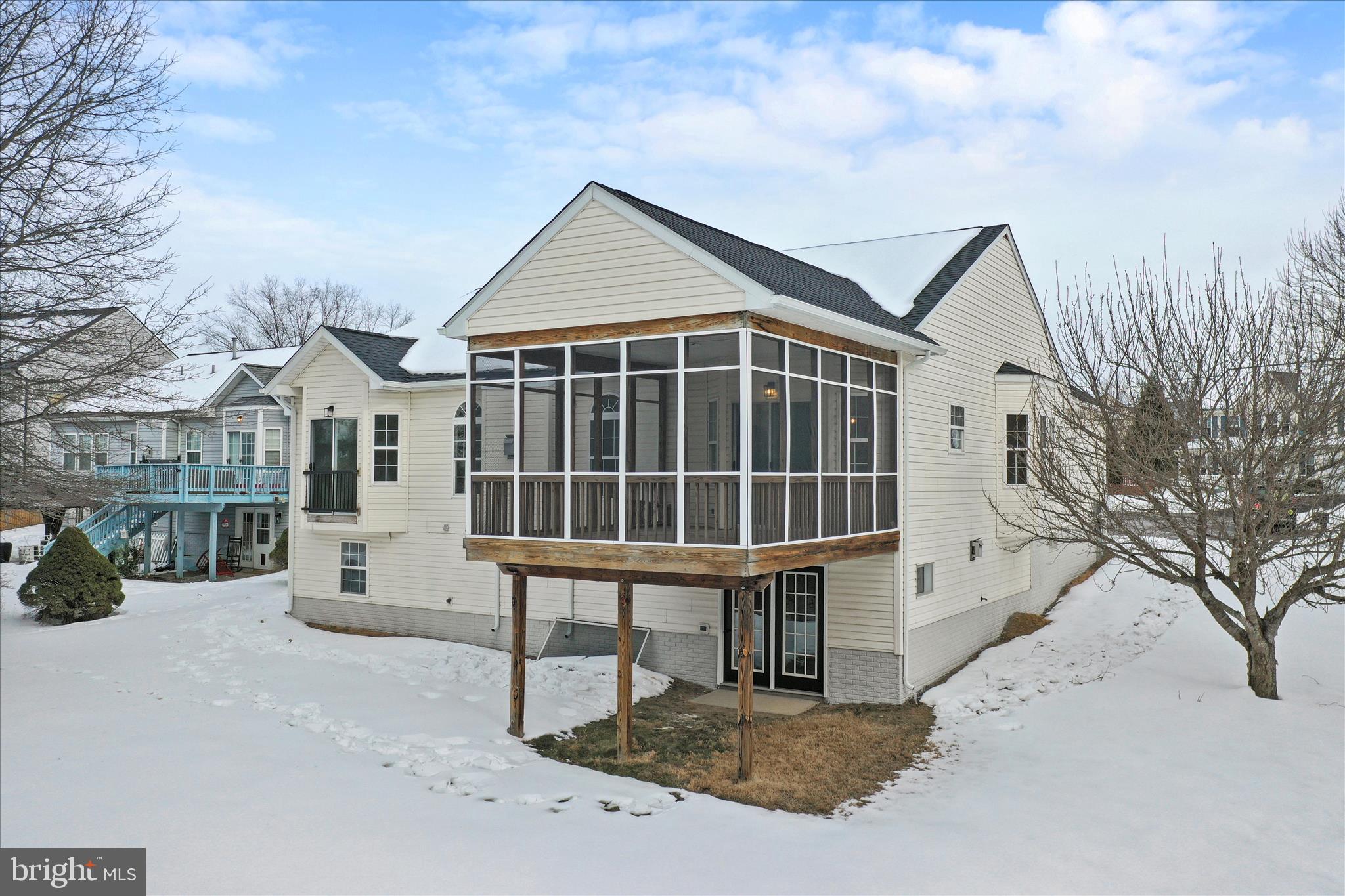 STONEBRIDGE - Residential