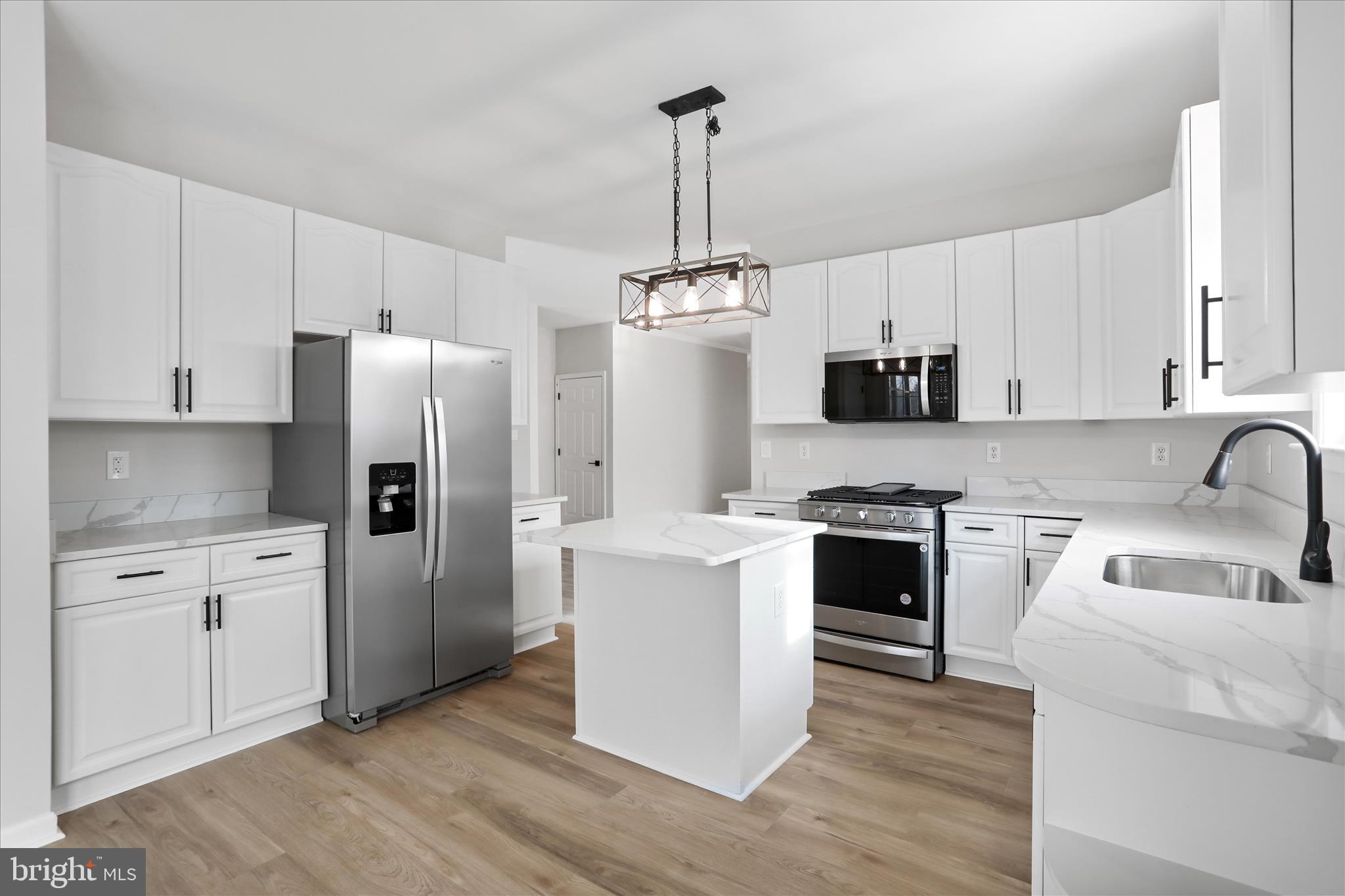 STONEBRIDGE - Residential