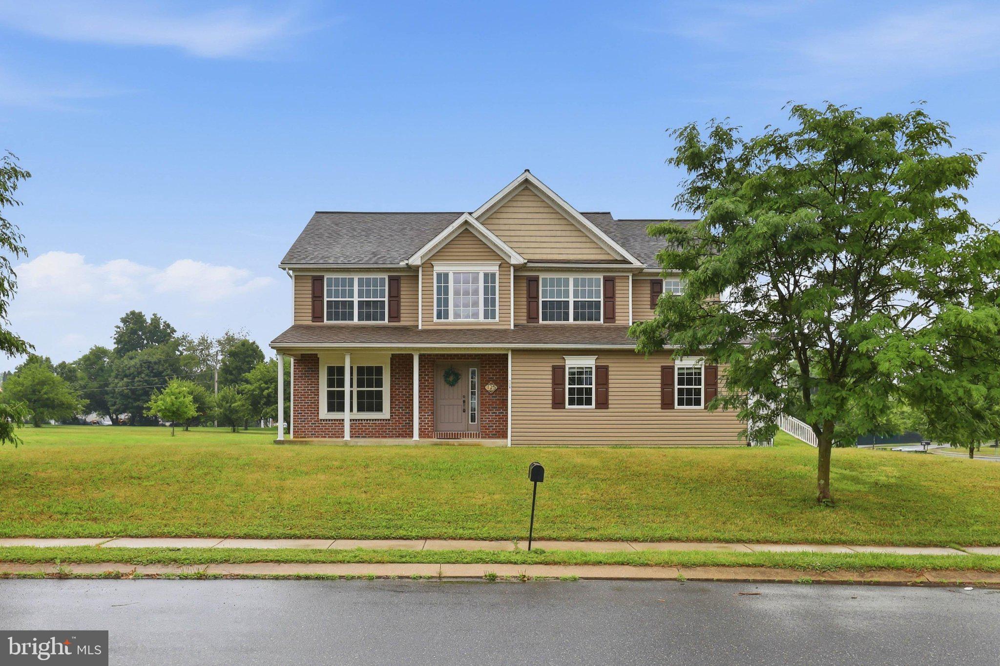 125 WOODMEADOW DRIVE