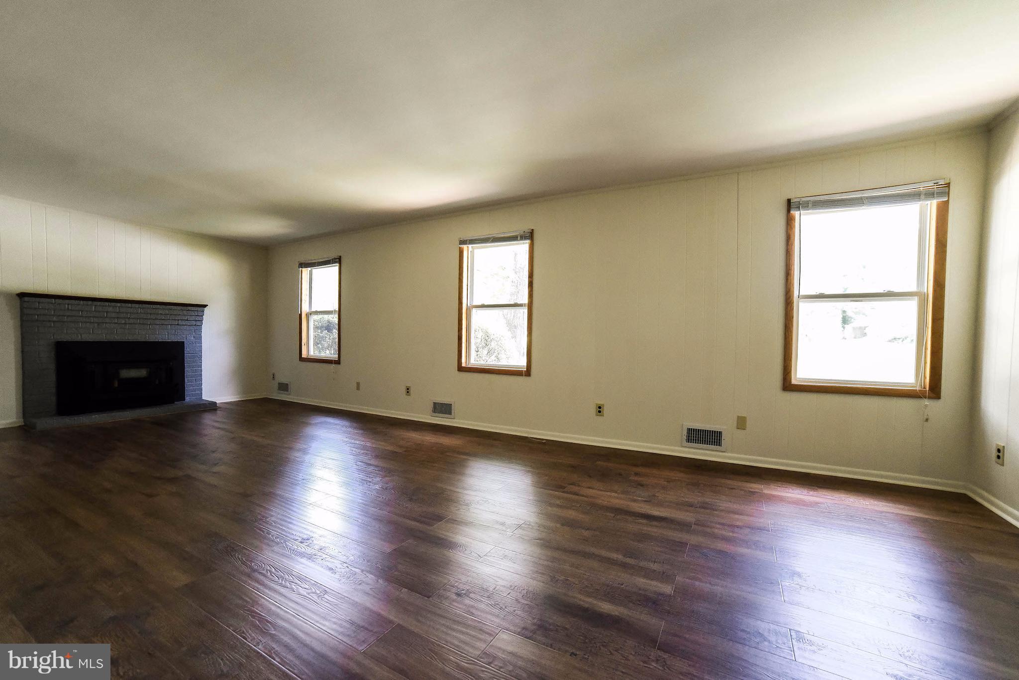 TOWN CREEK - Residential