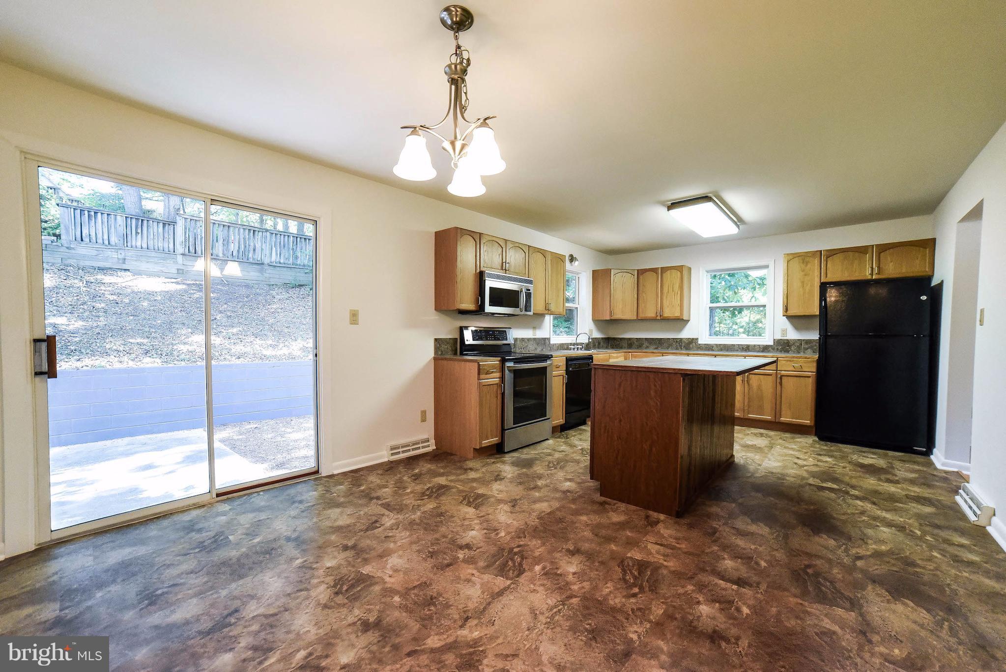 TOWN CREEK - Residential