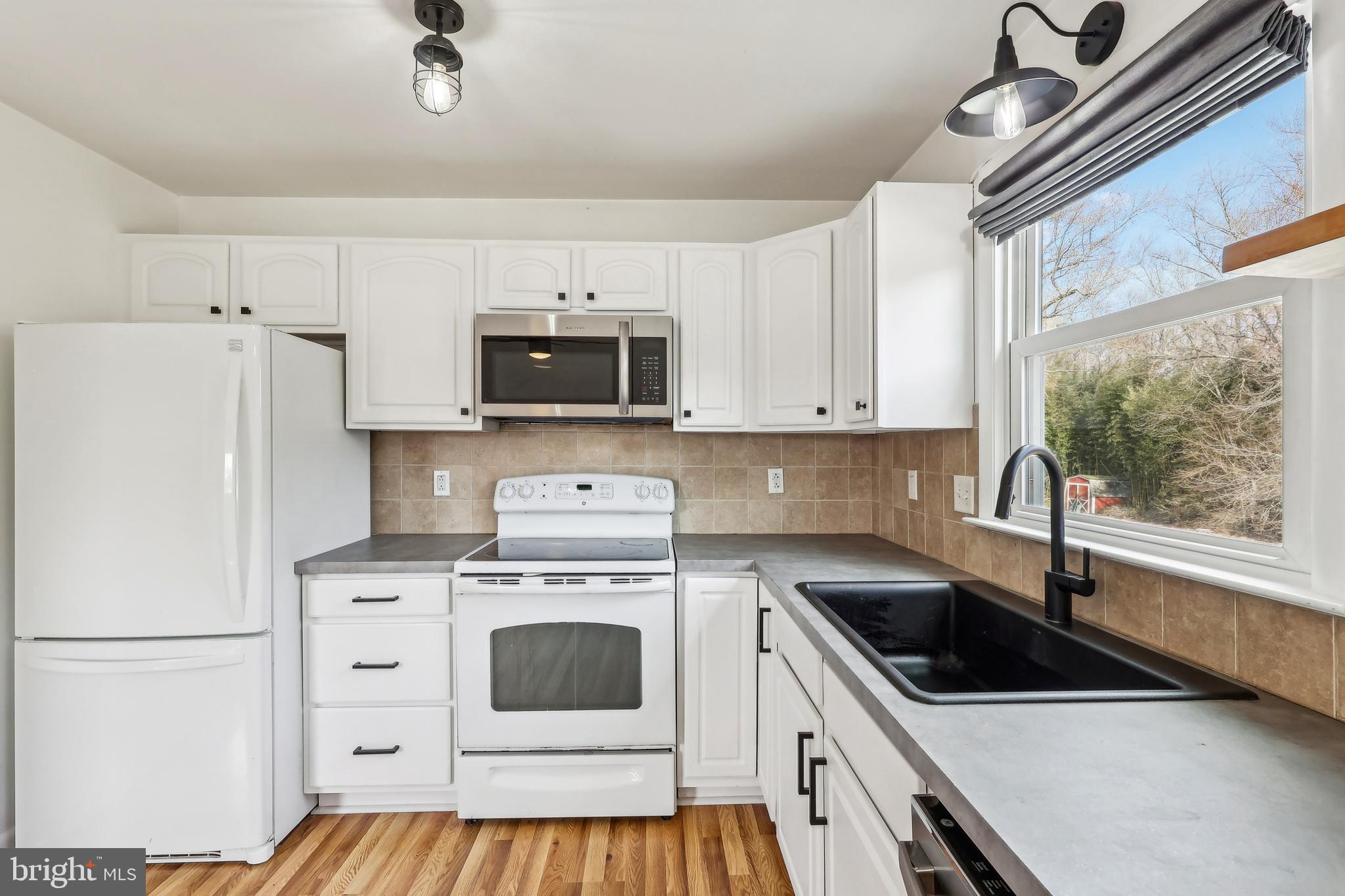 BRANDYWINE MANOR F - Residential