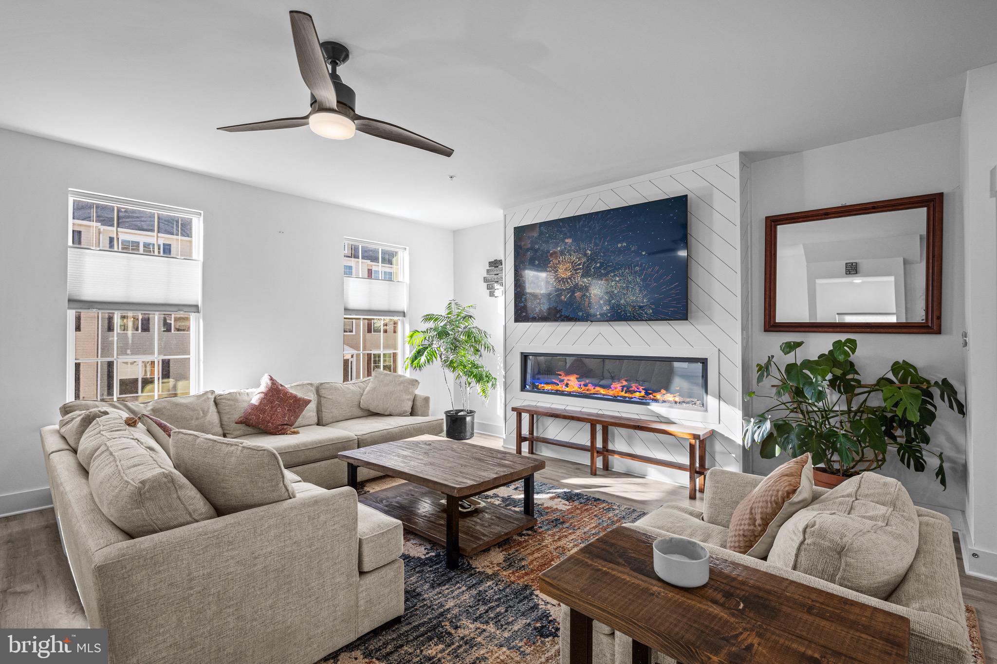 ELLENDALE - Residential