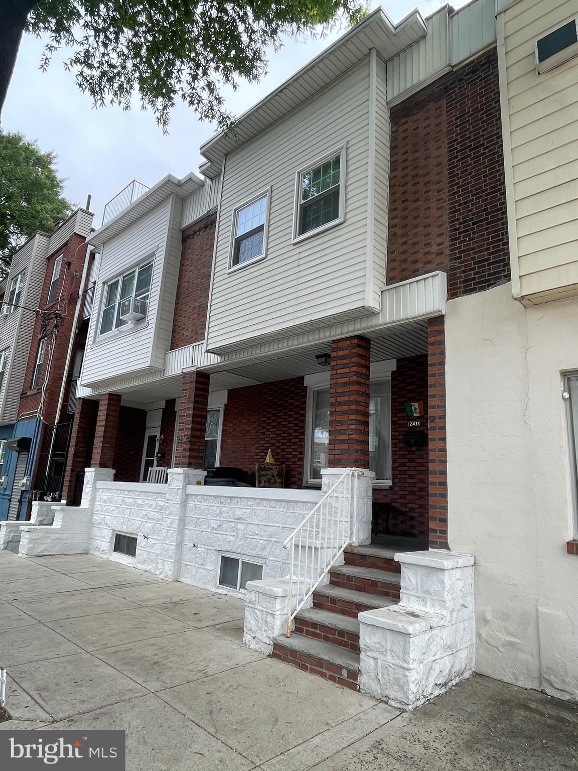 WHITMAN - Residential