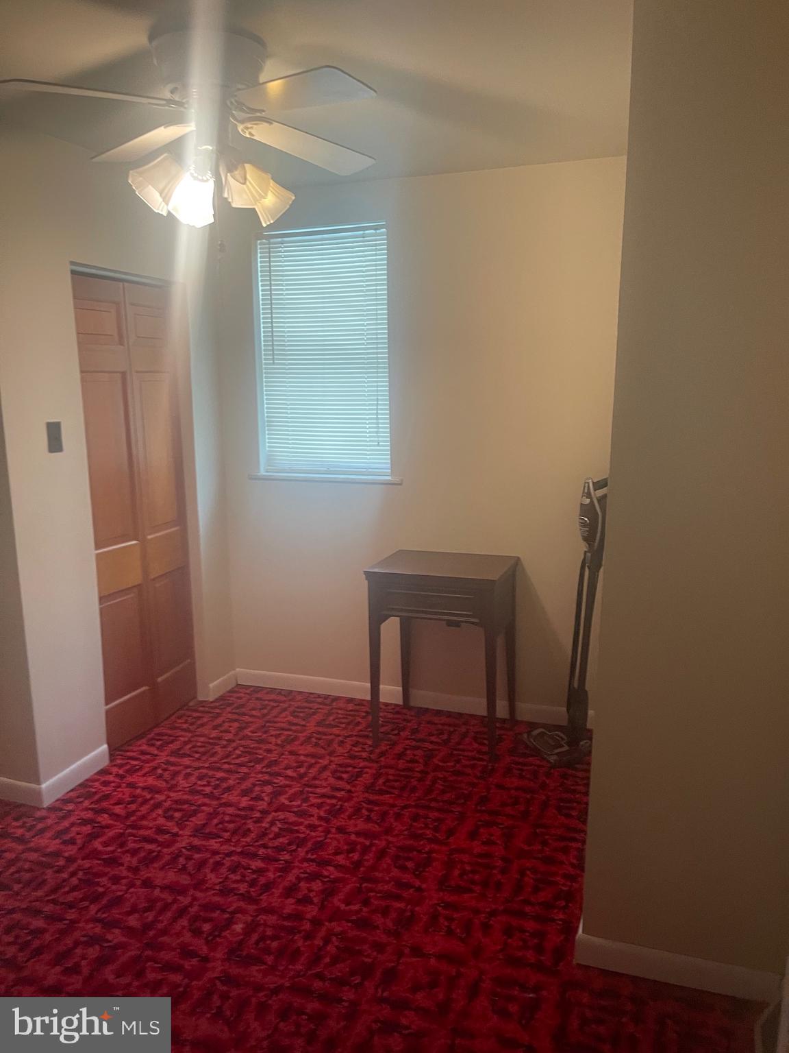 WHITMAN - Residential