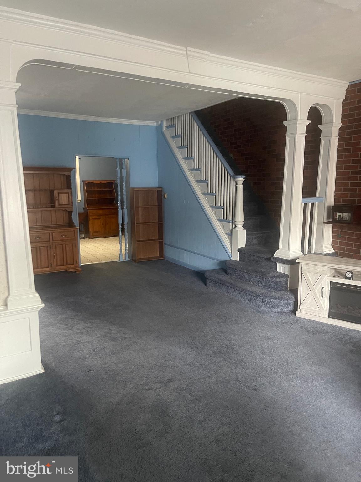 WHITMAN - Residential