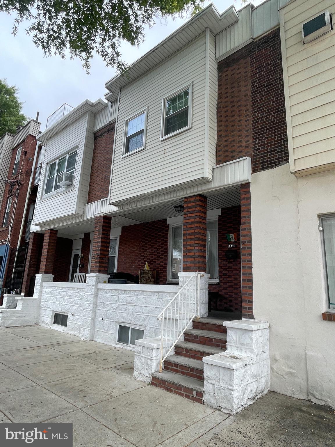 WHITMAN - Residential