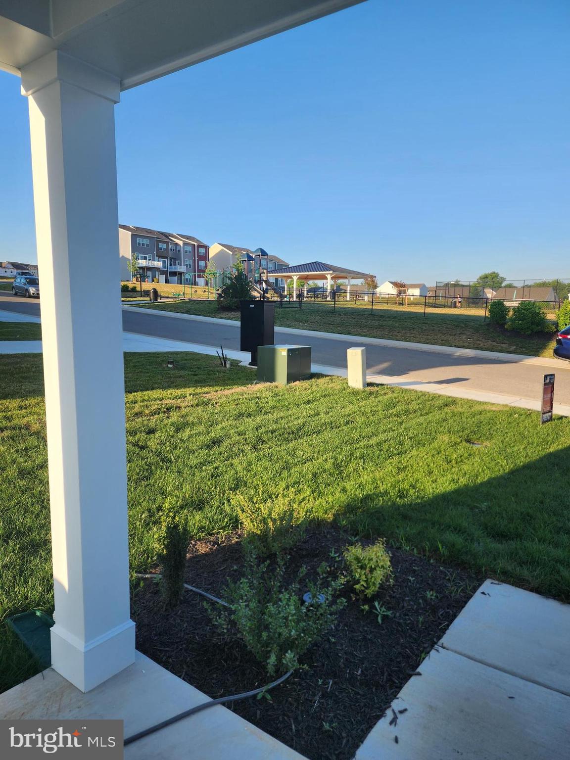 OVERLOOK AT RIVERSIDE TOWNHOMES - Residential Lease