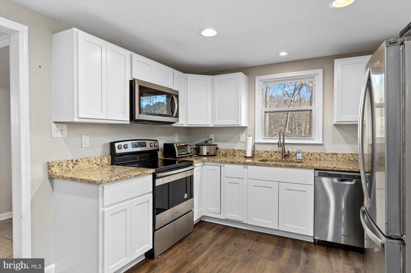 DEERFIELD - Residential