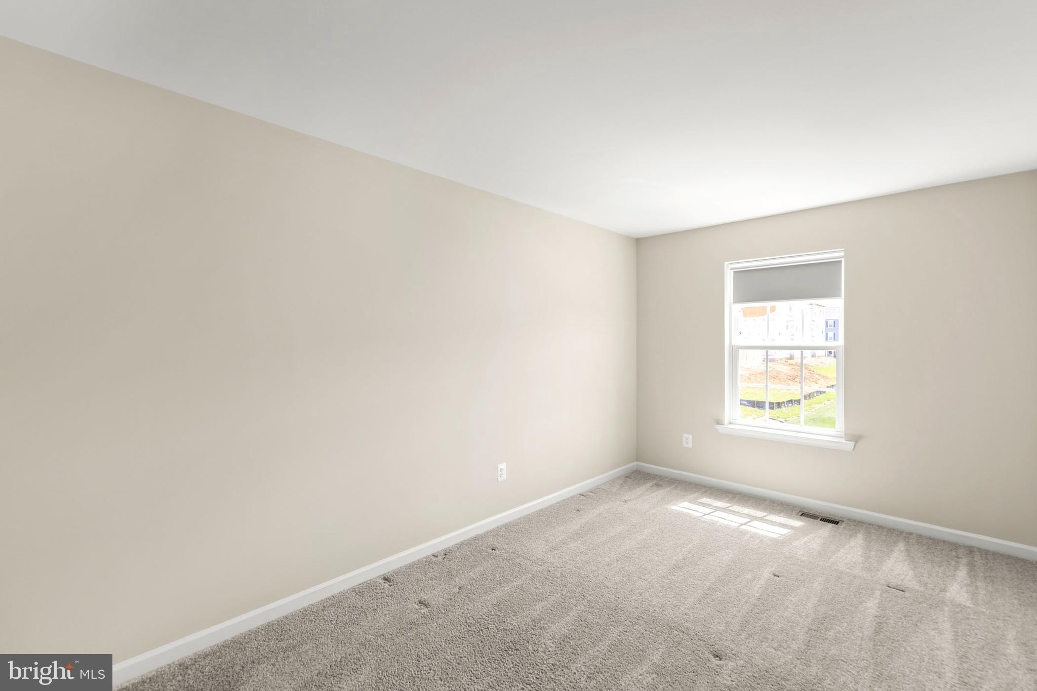 OVERLOOK AT RIVERSIDE TOWNHOMES - Residential