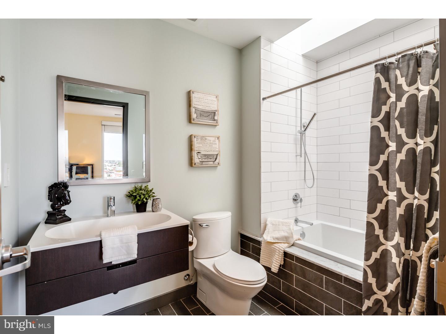 BELLA VISTA - Residential