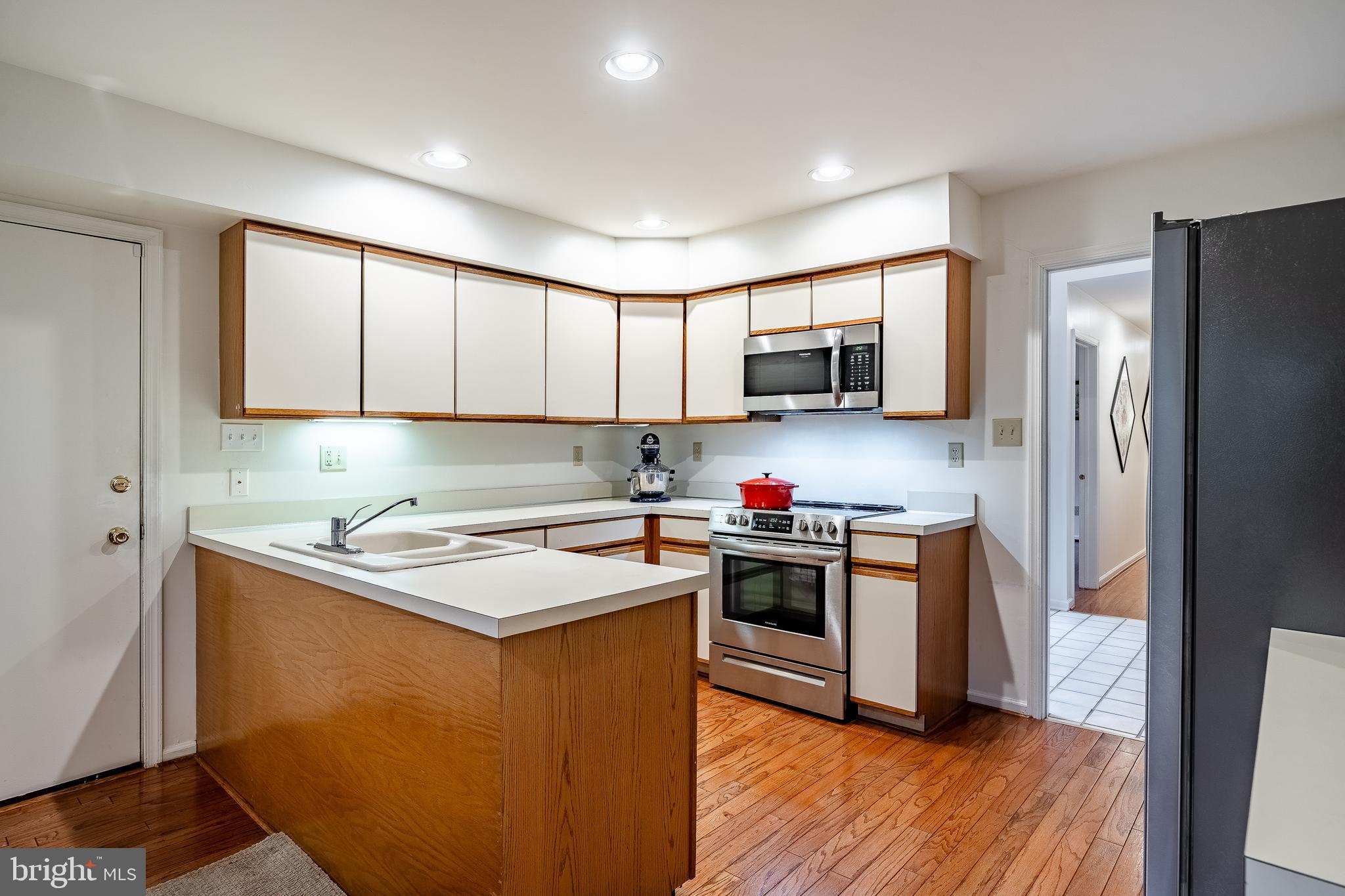 RADLEY RUN MEWS - Residential