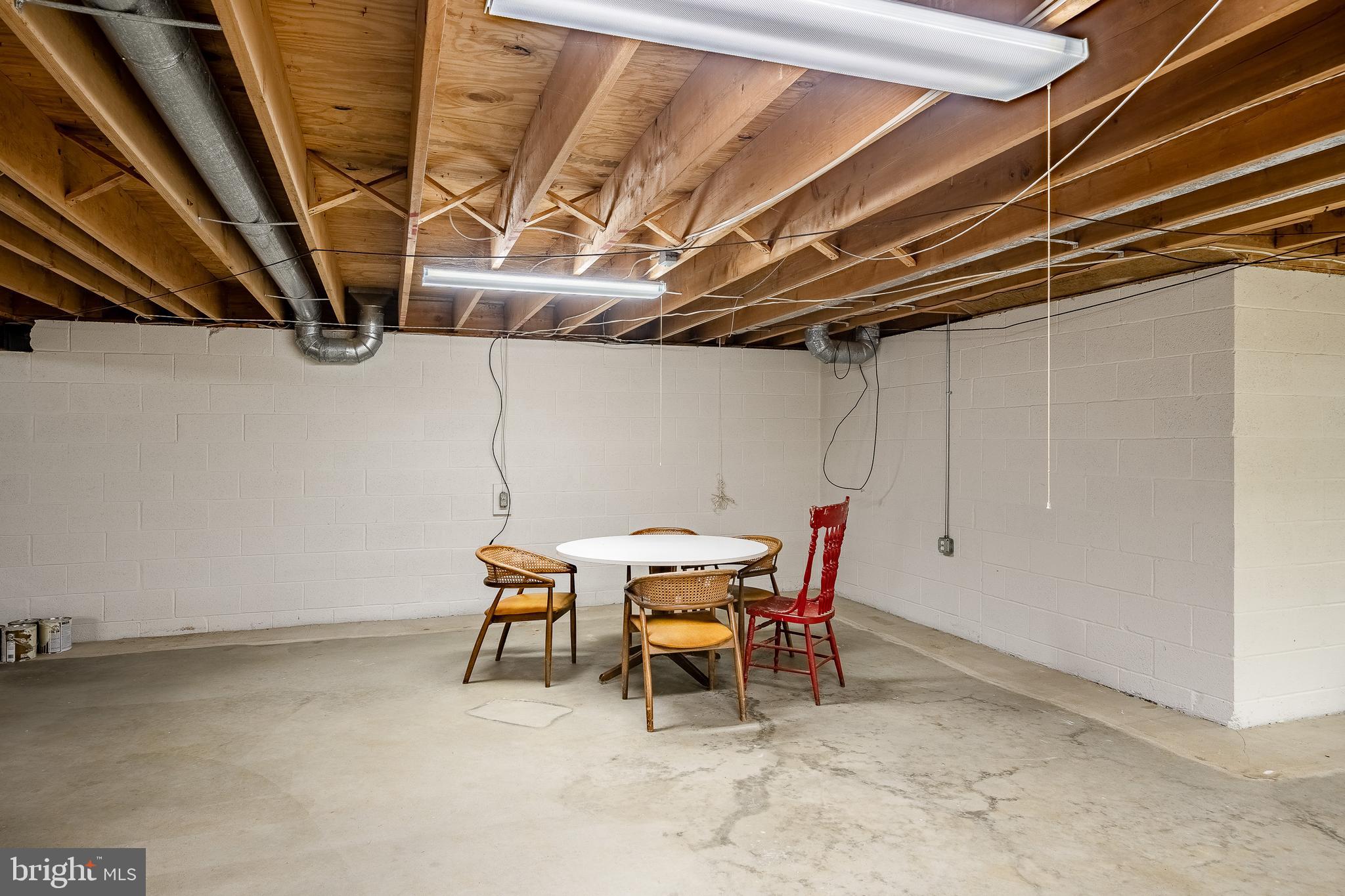 RADLEY RUN MEWS - Residential