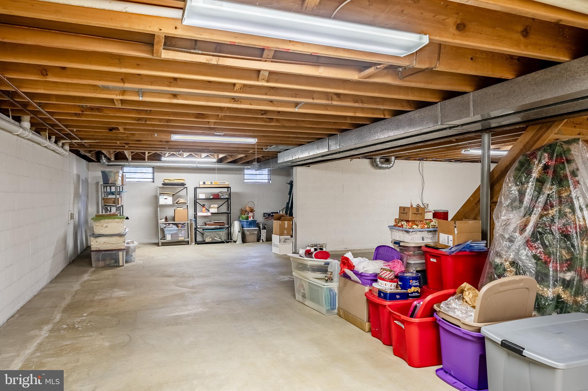 RADLEY RUN MEWS - Residential