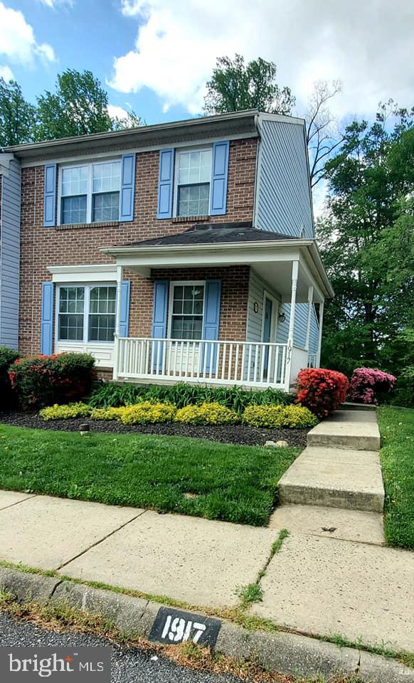 VILLAGE OF THOMAS RUN - Residential