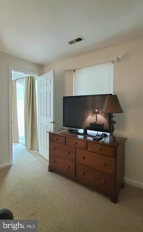 VILLAGE OF THOMAS RUN - Residential