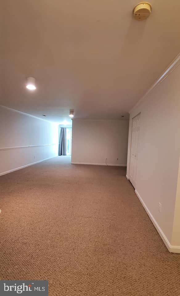 VILLAGE OF THOMAS RUN - Residential