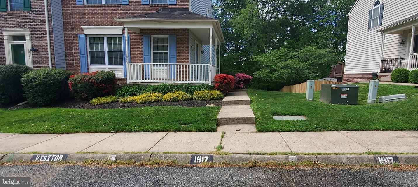 VILLAGE OF THOMAS RUN - Residential