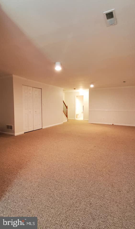 VILLAGE OF THOMAS RUN - Residential