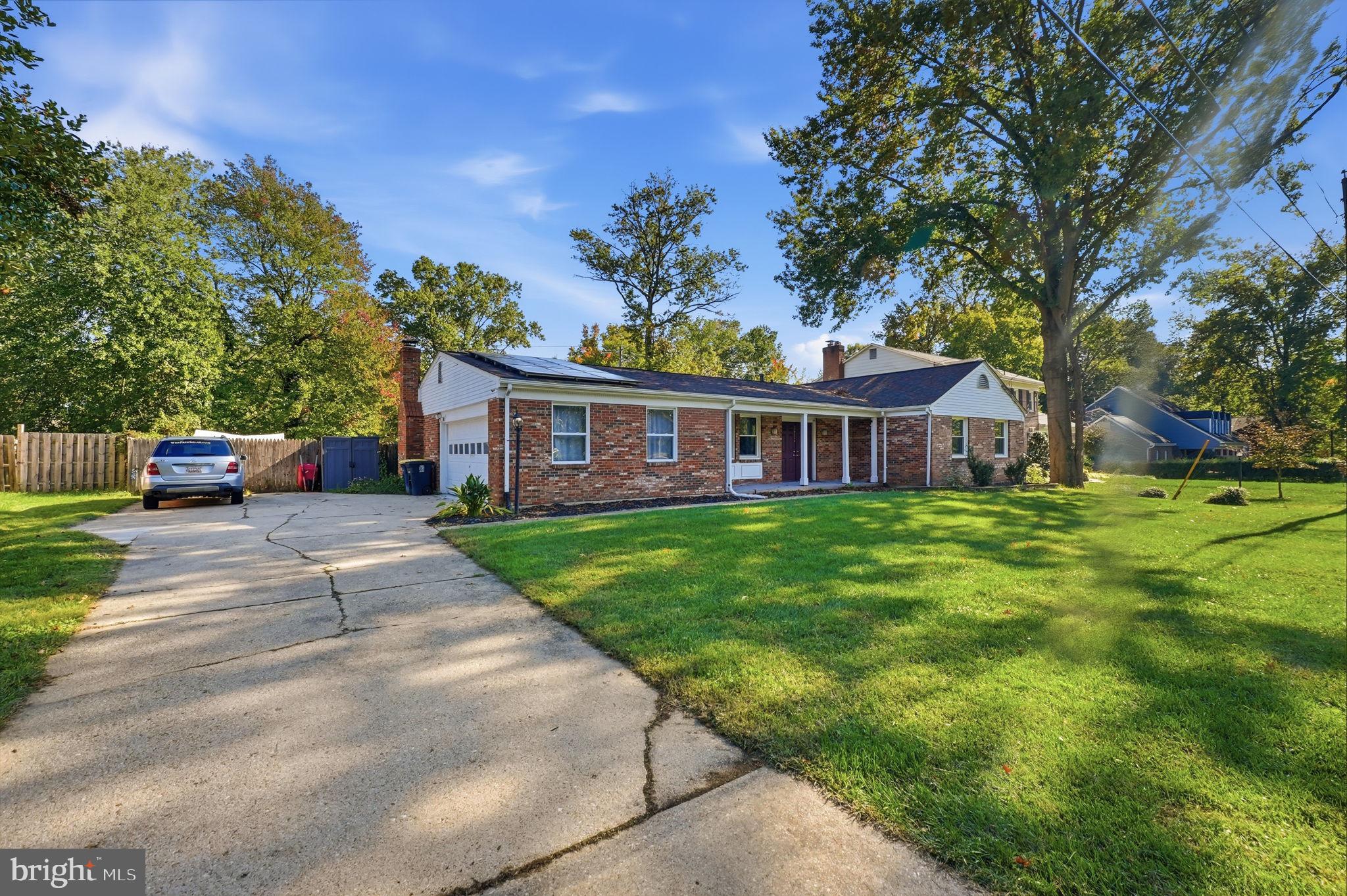 12532 SURREY CIRCLE DRIVE