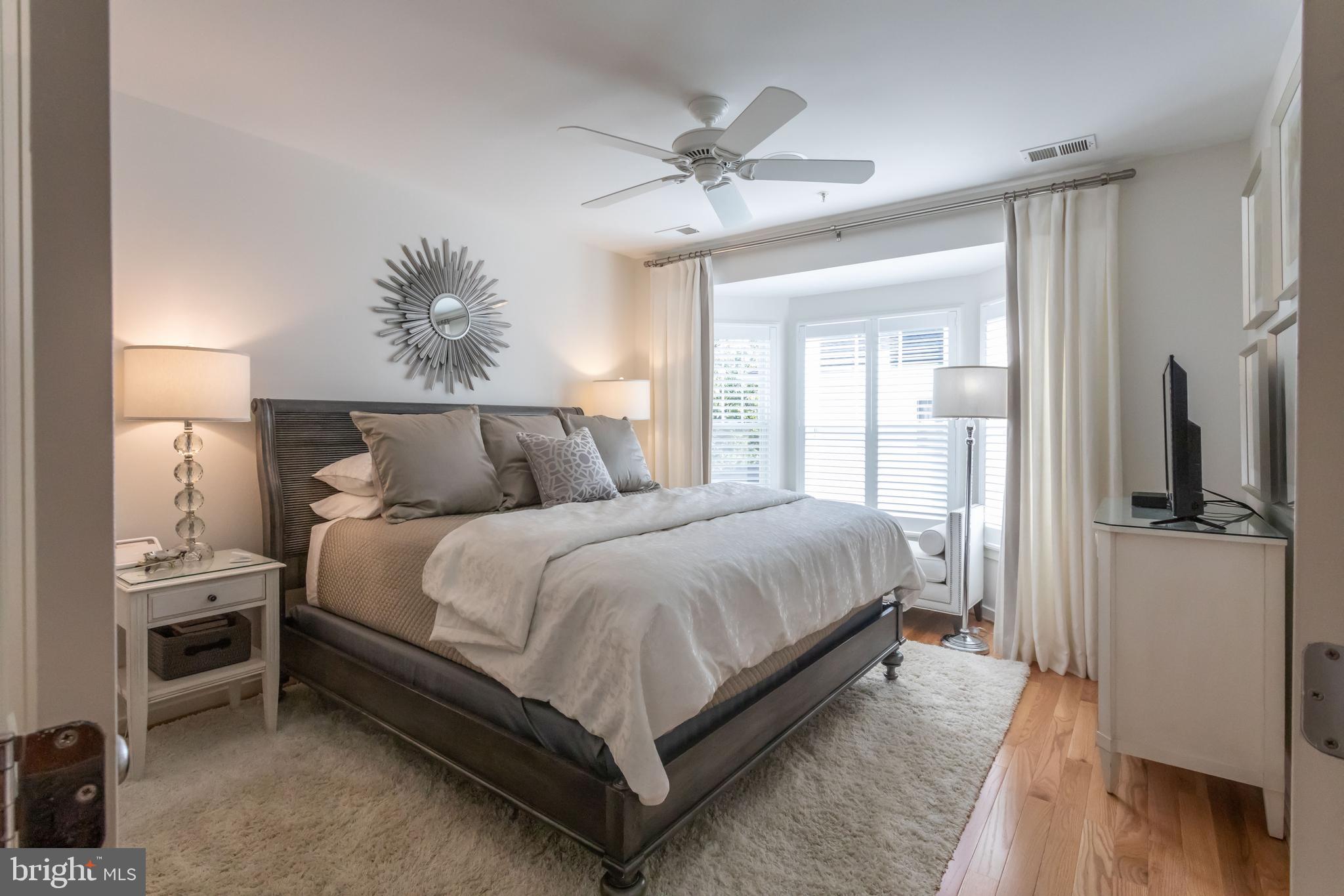 CLARENDON PARK - Residential