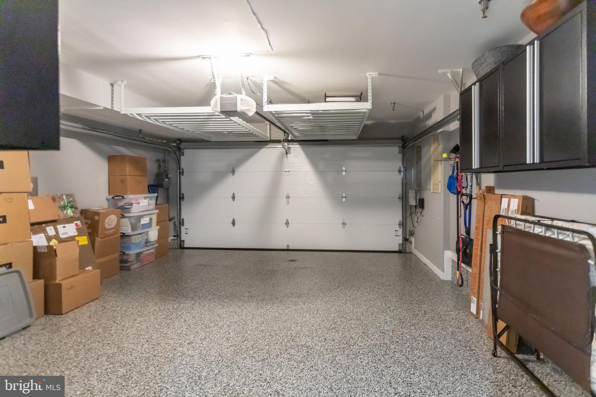 CLARENDON PARK - Residential