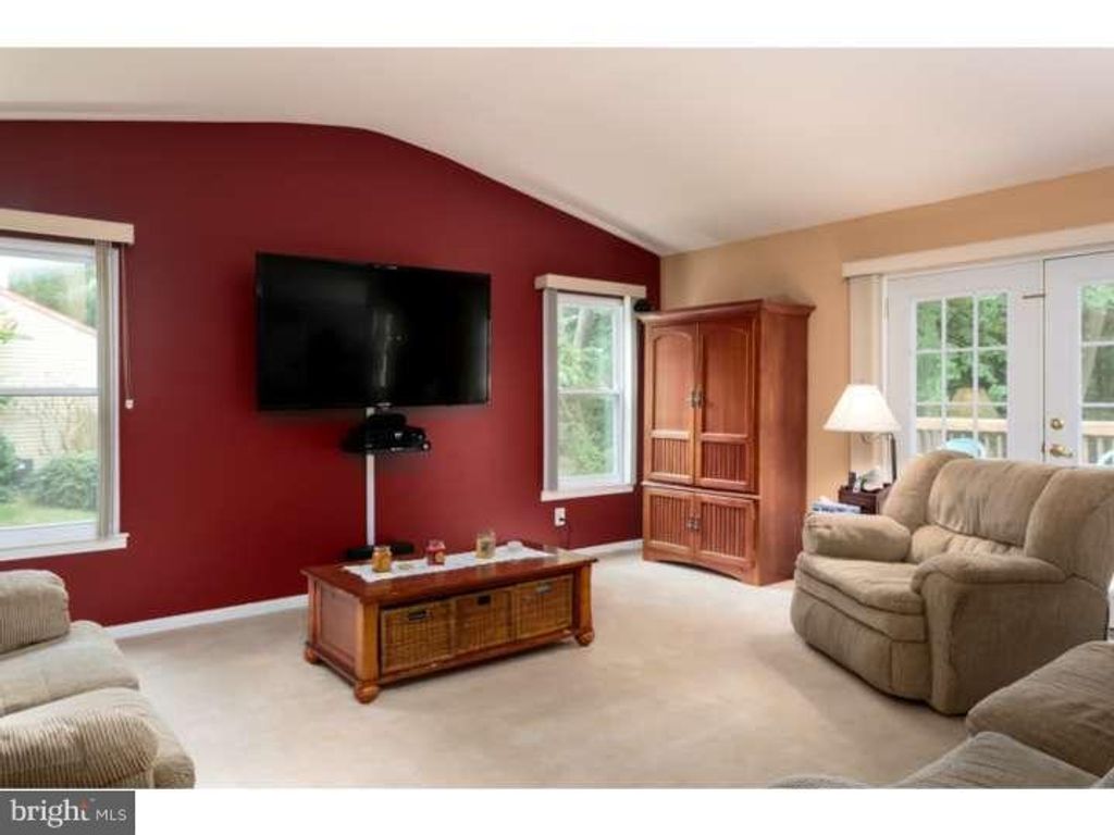 Photo of 10 Hanover Place, SICKLERVILLE, NJ 08081 (MLS # NJCD2103308)