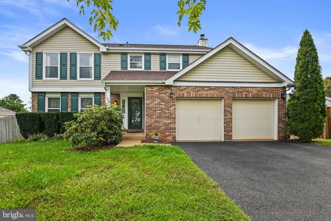 73 S COTTAGE ROAD STERLING VA 20164