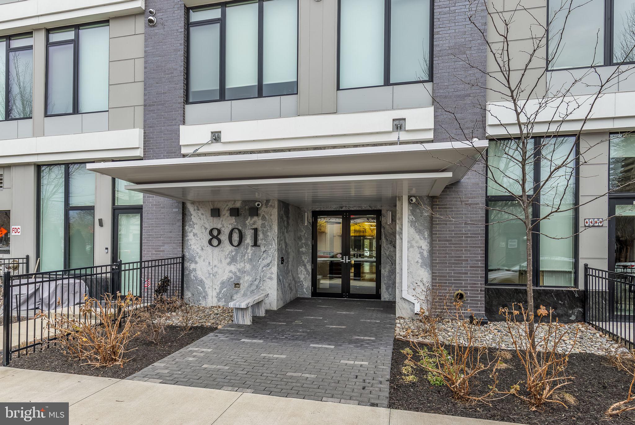 801 N FAIRFAX STREET 142