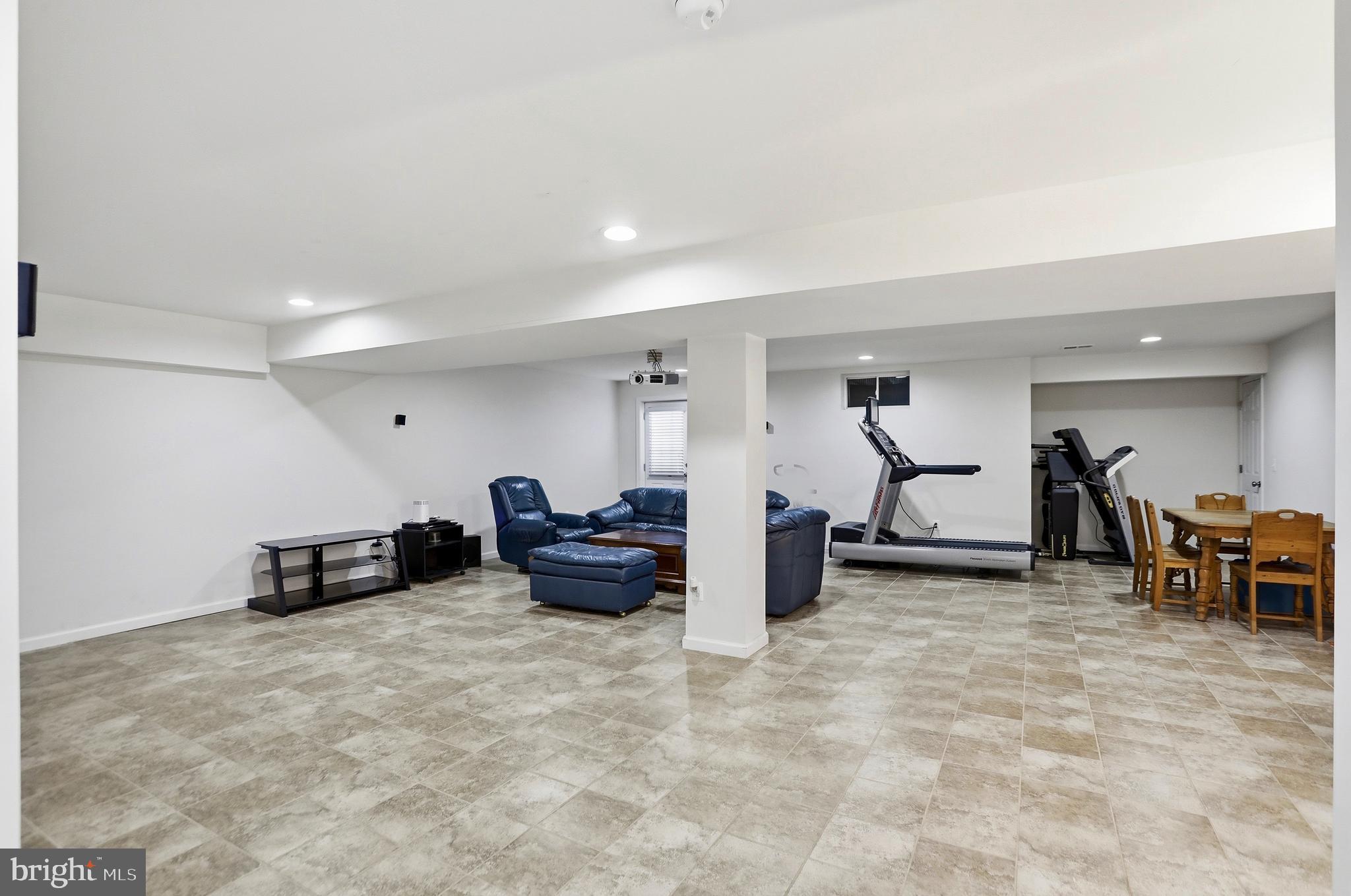 HOPEWELLS LANDING - Residential