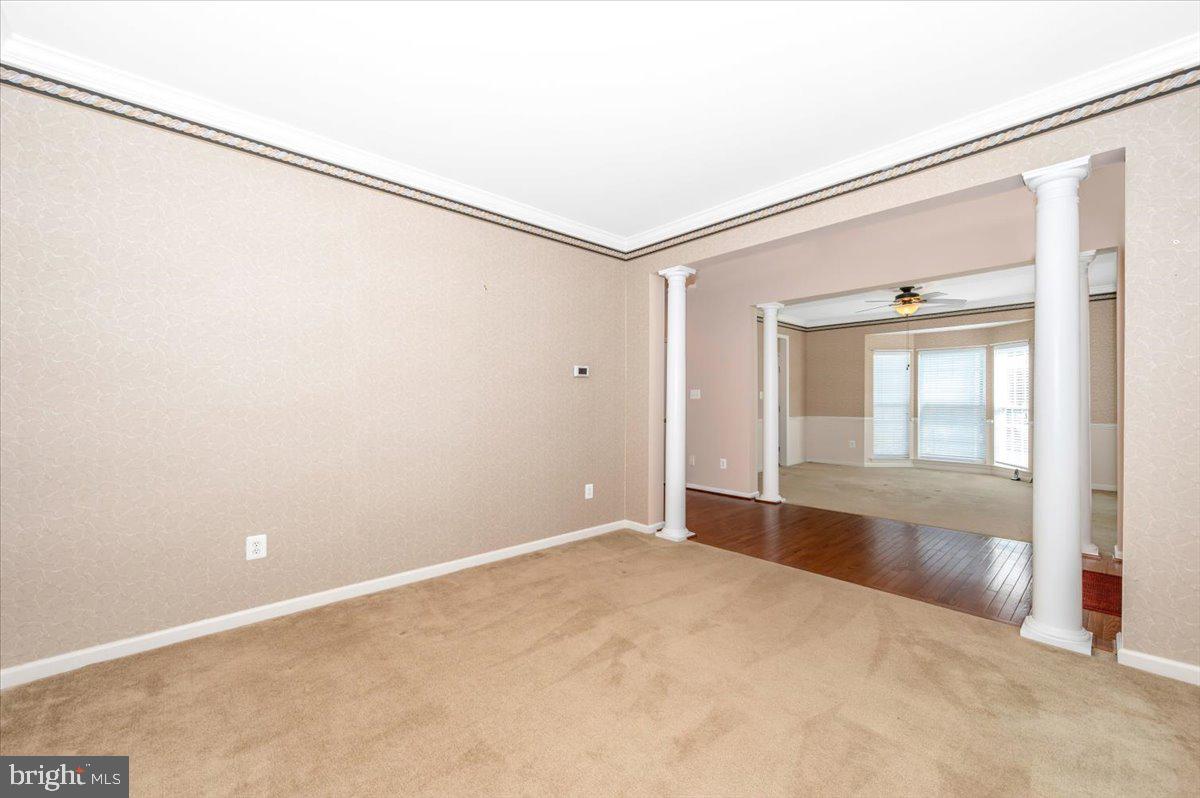 GALYN MANOR - Residential