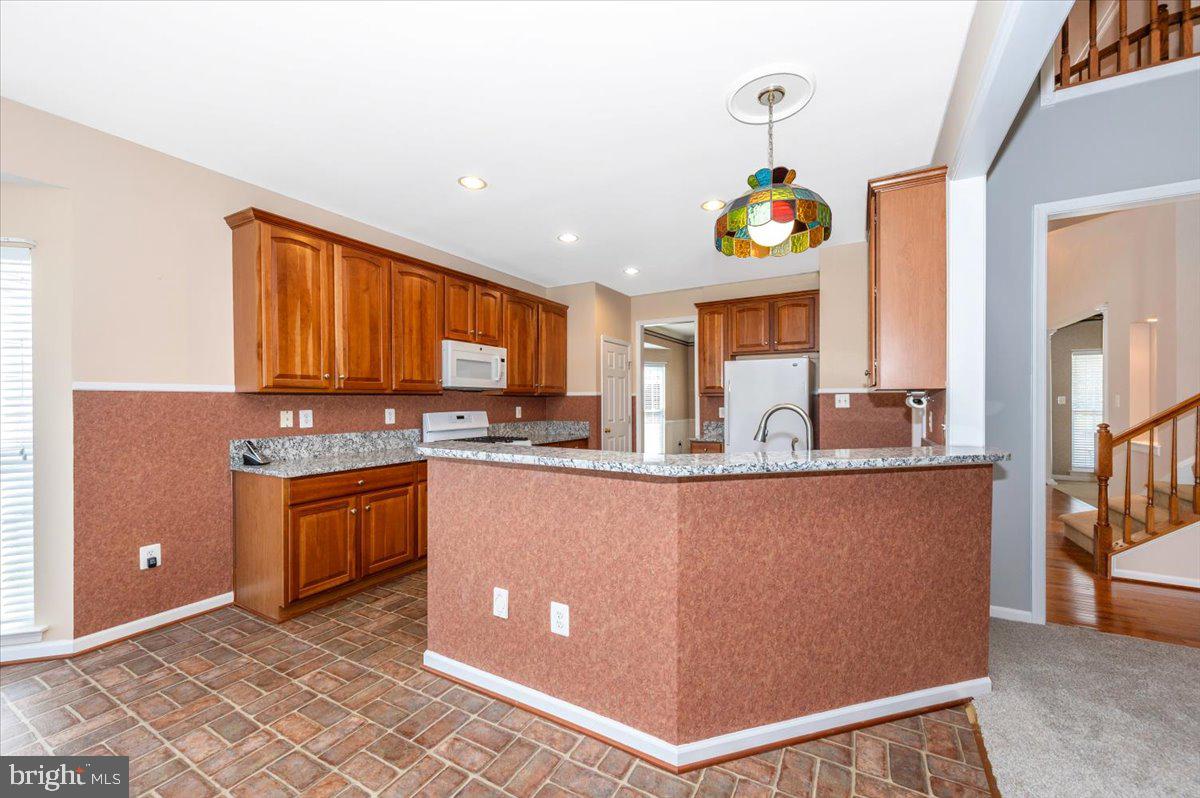 GALYN MANOR - Residential