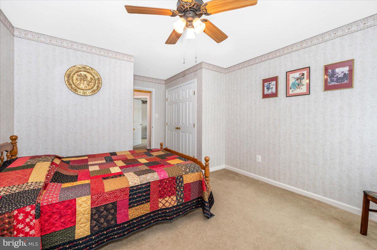 GALYN MANOR - Residential