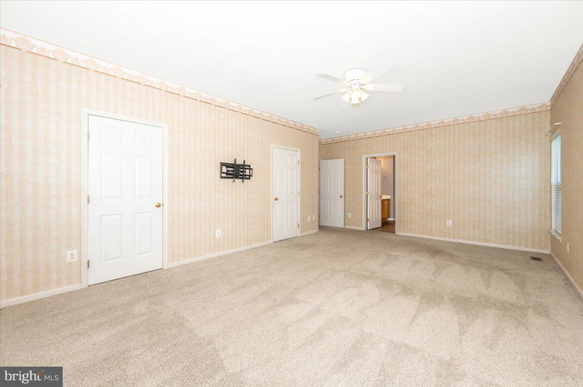 GALYN MANOR - Residential