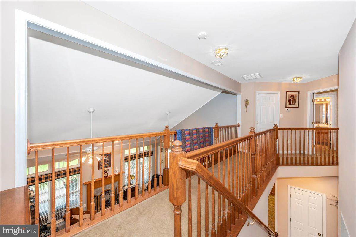 GALYN MANOR - Residential