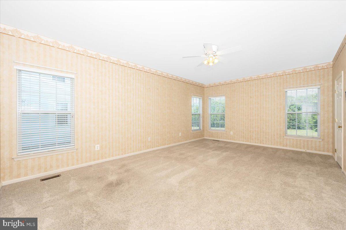 GALYN MANOR - Residential