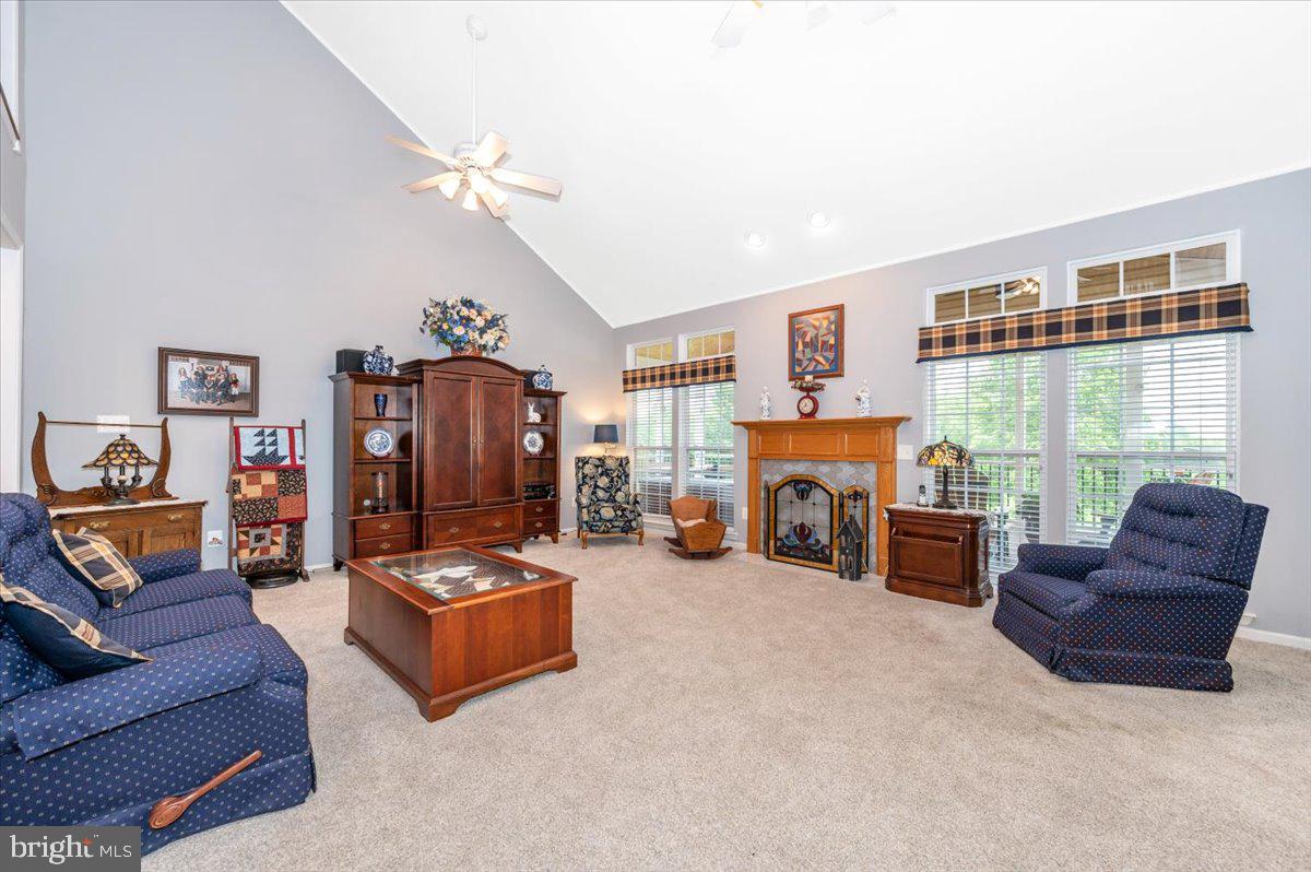 GALYN MANOR - Residential