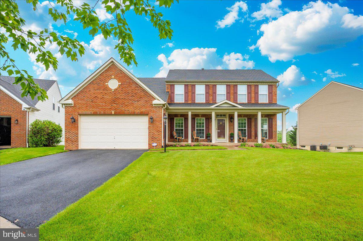 GALYN MANOR - Residential