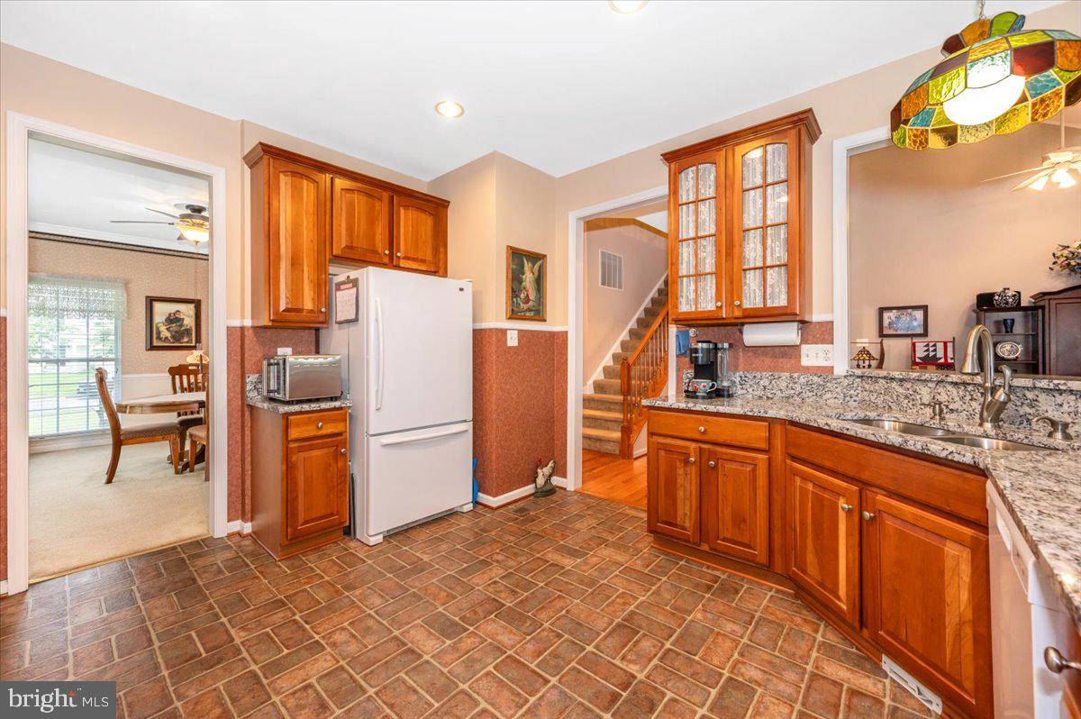 GALYN MANOR - Residential