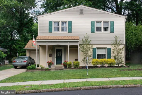 MLS: NJCD2117056