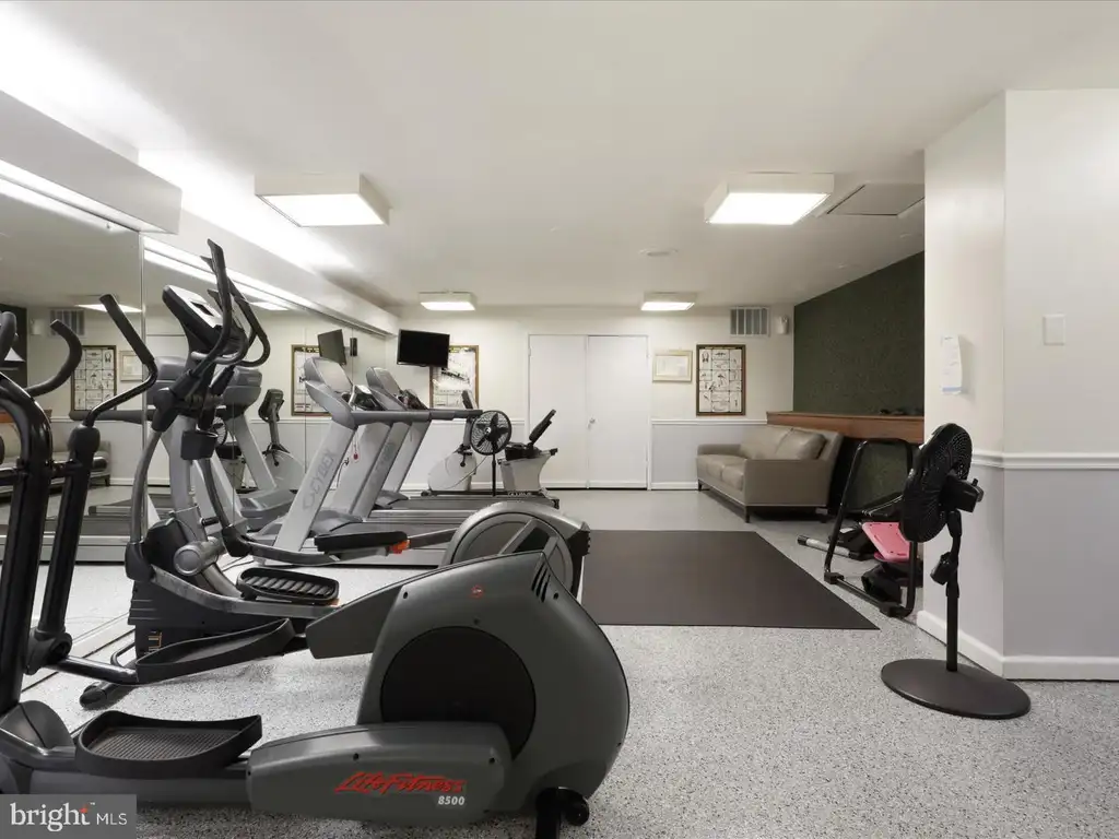 Additional image 20 of 5340 Holmes Run Parkway Unit 1016, Alexandria, VA 22304